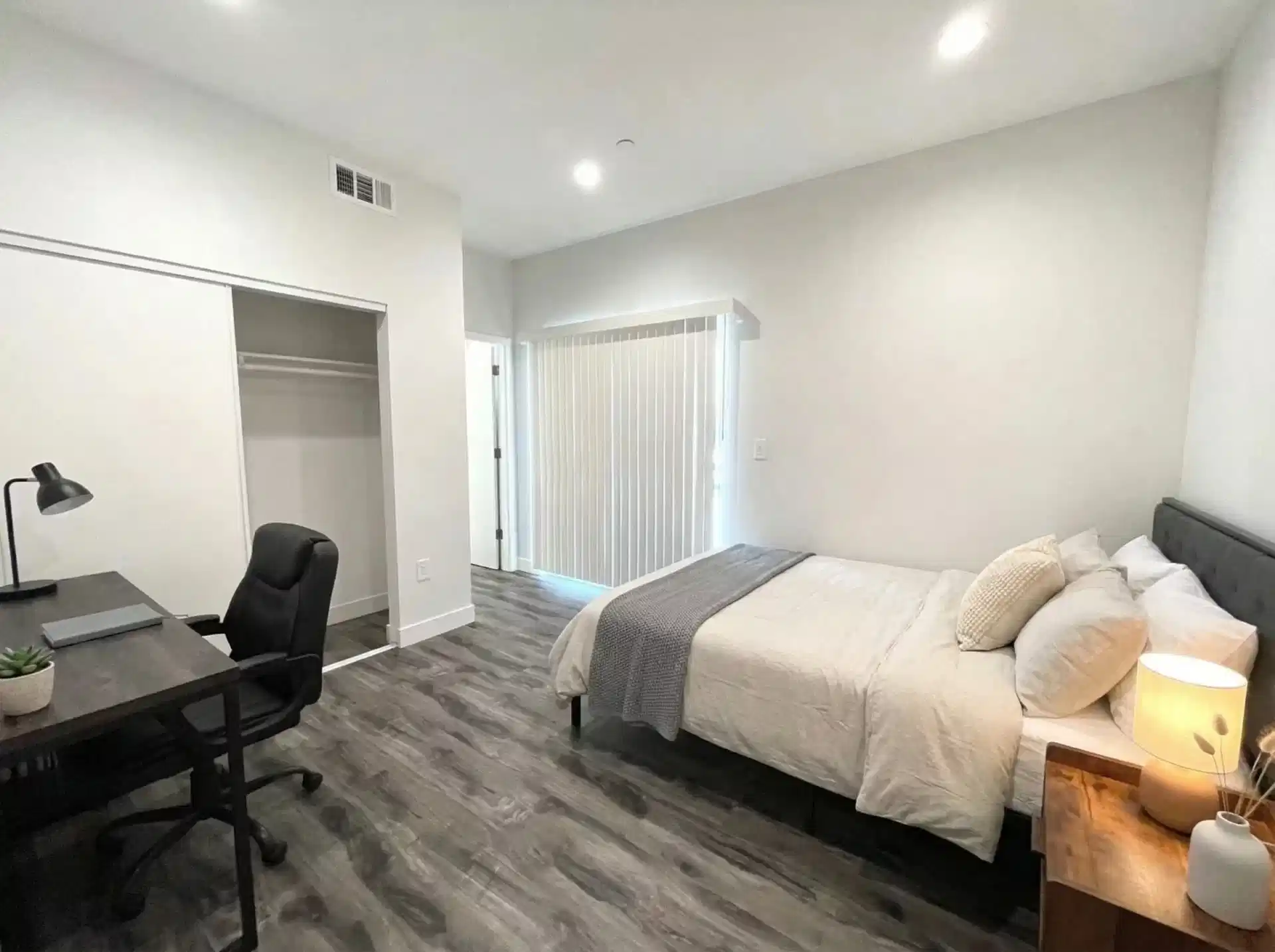 1638 N Soto St, Los Angeles - Los Angeles, California, United States - Bedroom