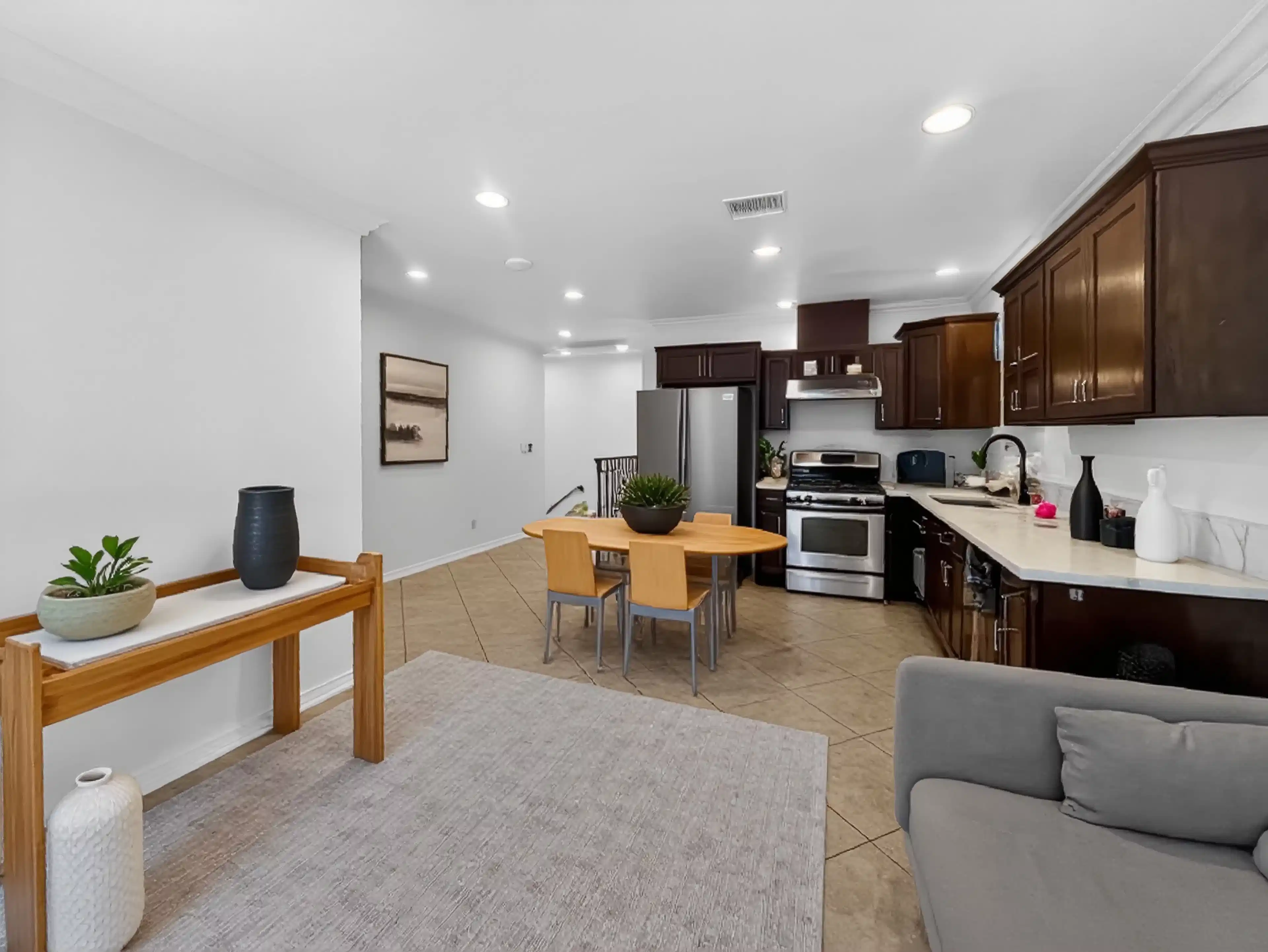 3437 S Catalina St, Los Angeles - Los Angeles, California, United States - Common Area