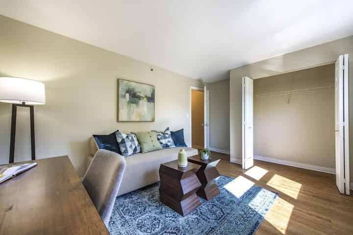 Mission Main, Boston - Boston, Massachusetts, United States - Common Area
