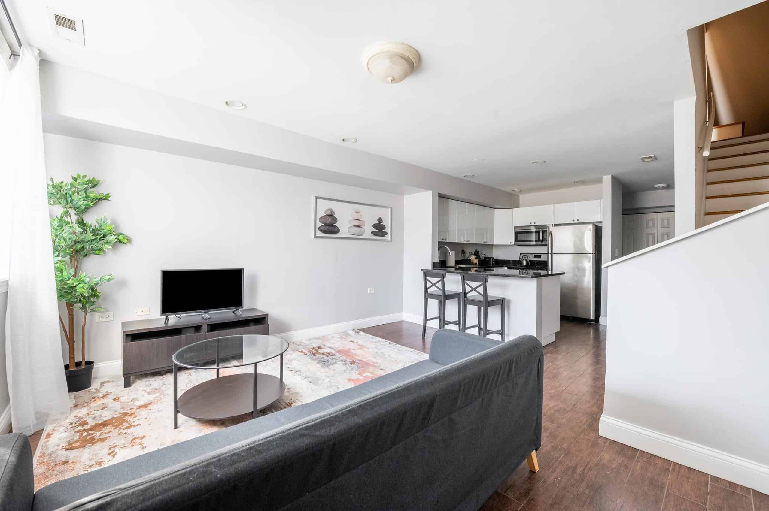 June Homes 60612, Chicago - Chicago, Illinois, United States - Common Area