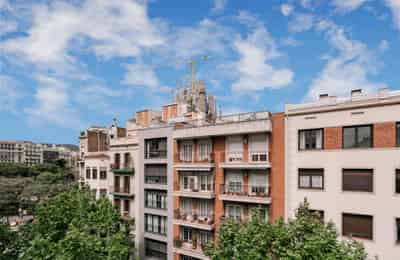 Savannah, Barcelona - Barcelona, Spain - Exterior