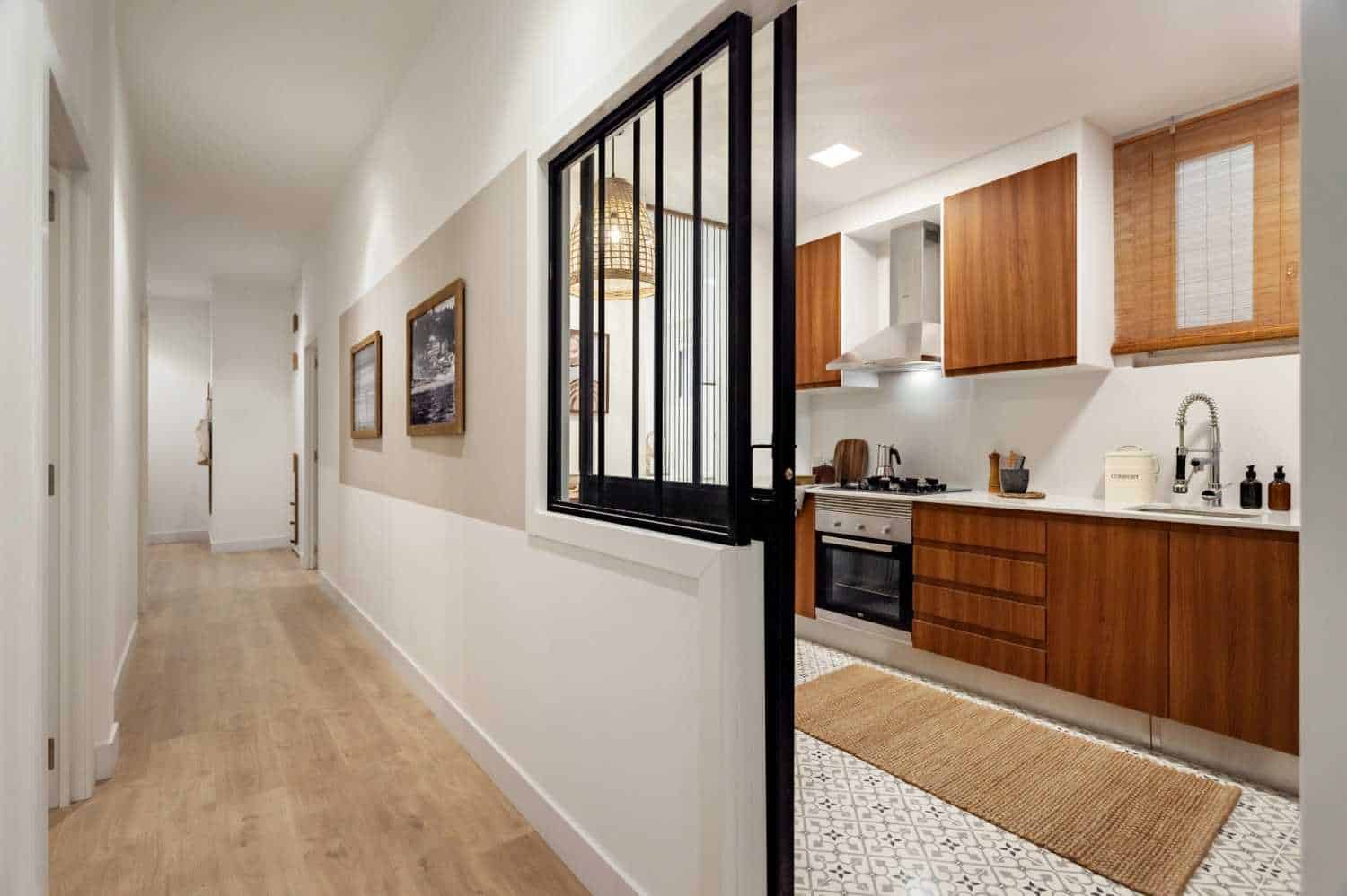 Bingin, Barcelona - Barcelona, Spain - Kitchen