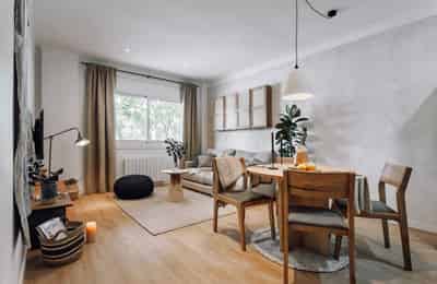 Amenities?w=400&h=260&fit=crop&q=40&auto=format&trim=auto