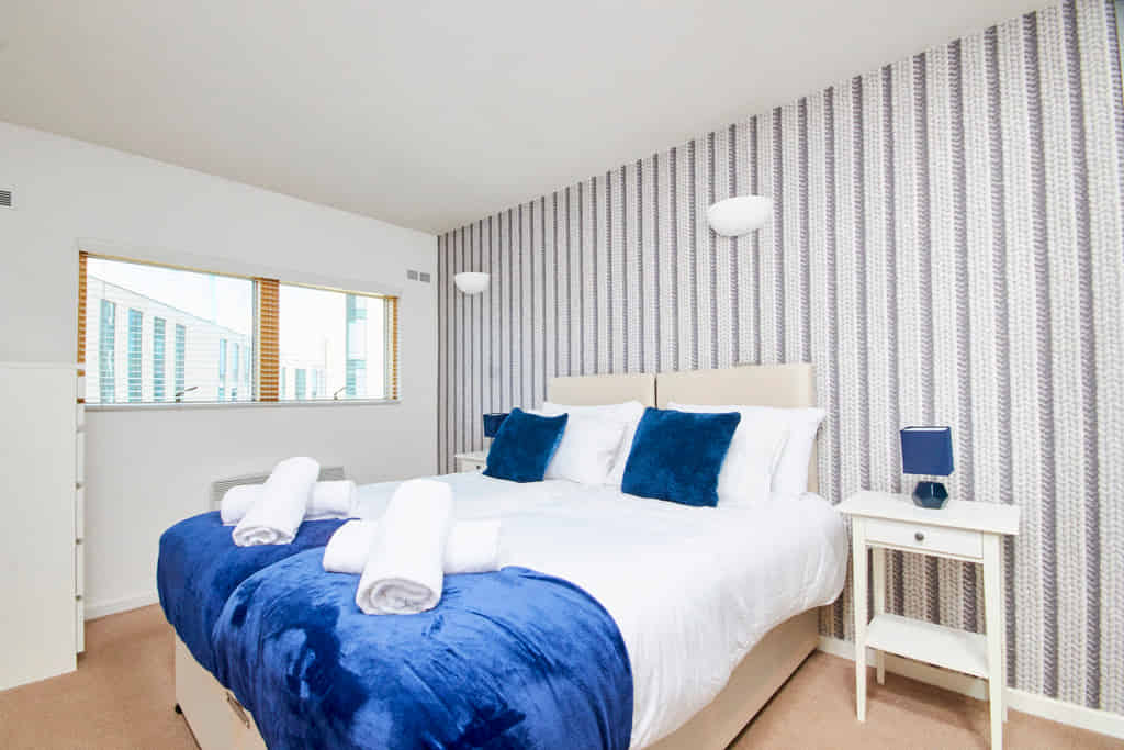 Northern Street Apartment, Leeds - Leeds, England, United Kingdom - 2 Bedroom 2 Bathroom Apartment - Bedroom
