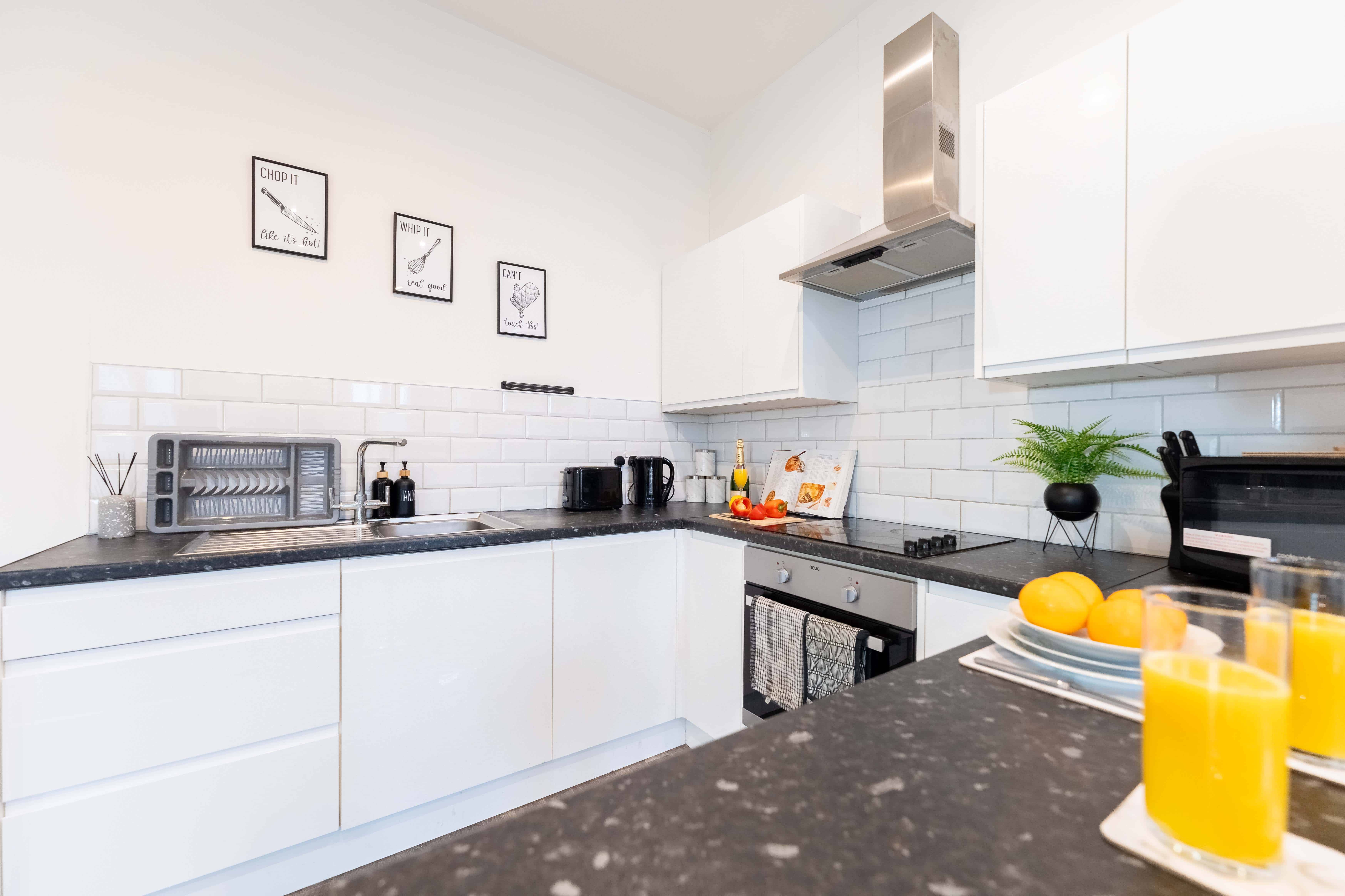 F3 16 Blenheim Terrace, Leeds - Leeds, England, United Kingdom - Kitchen