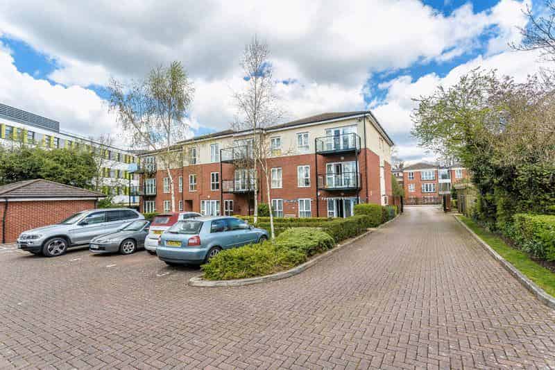 Kendra Hall Road CR2, South Croydon - Croydon, England, United Kingdom - Exterior