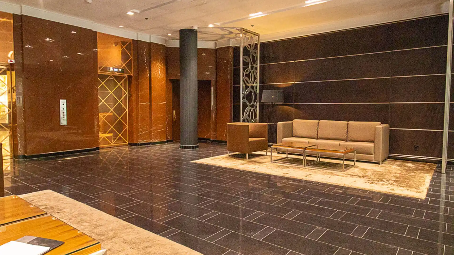 Amenities?w=400&h=260&fit=crop&q=40&auto=format&trim=auto