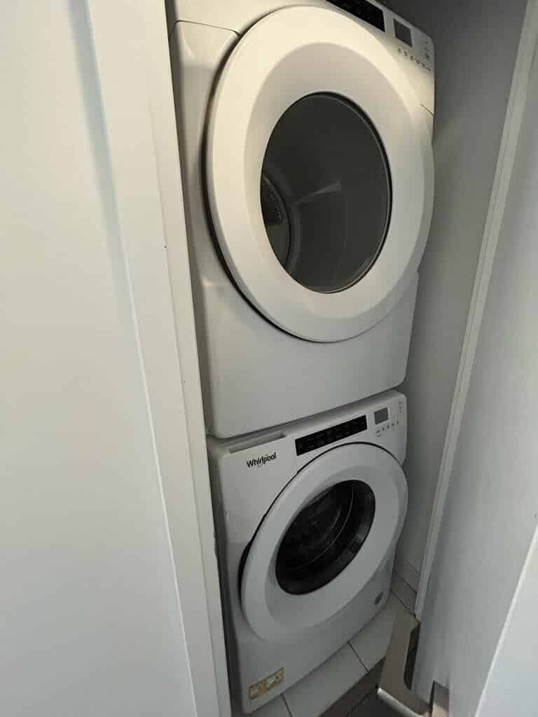 Liwinco Simcoe St, Toronto - Toronto, Ontario, Canada - Flex Premium Room - Amenities