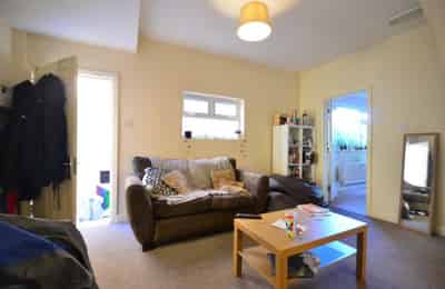 4 Bedroom Apartment, 9 Gristhorpe Road, Selly Oak, Birmingham B29 7TD - Birmingham, England, United Kingdom - Common Area