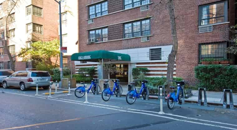 323 W 30th St, New York - New York City, New York, United States - Amenities