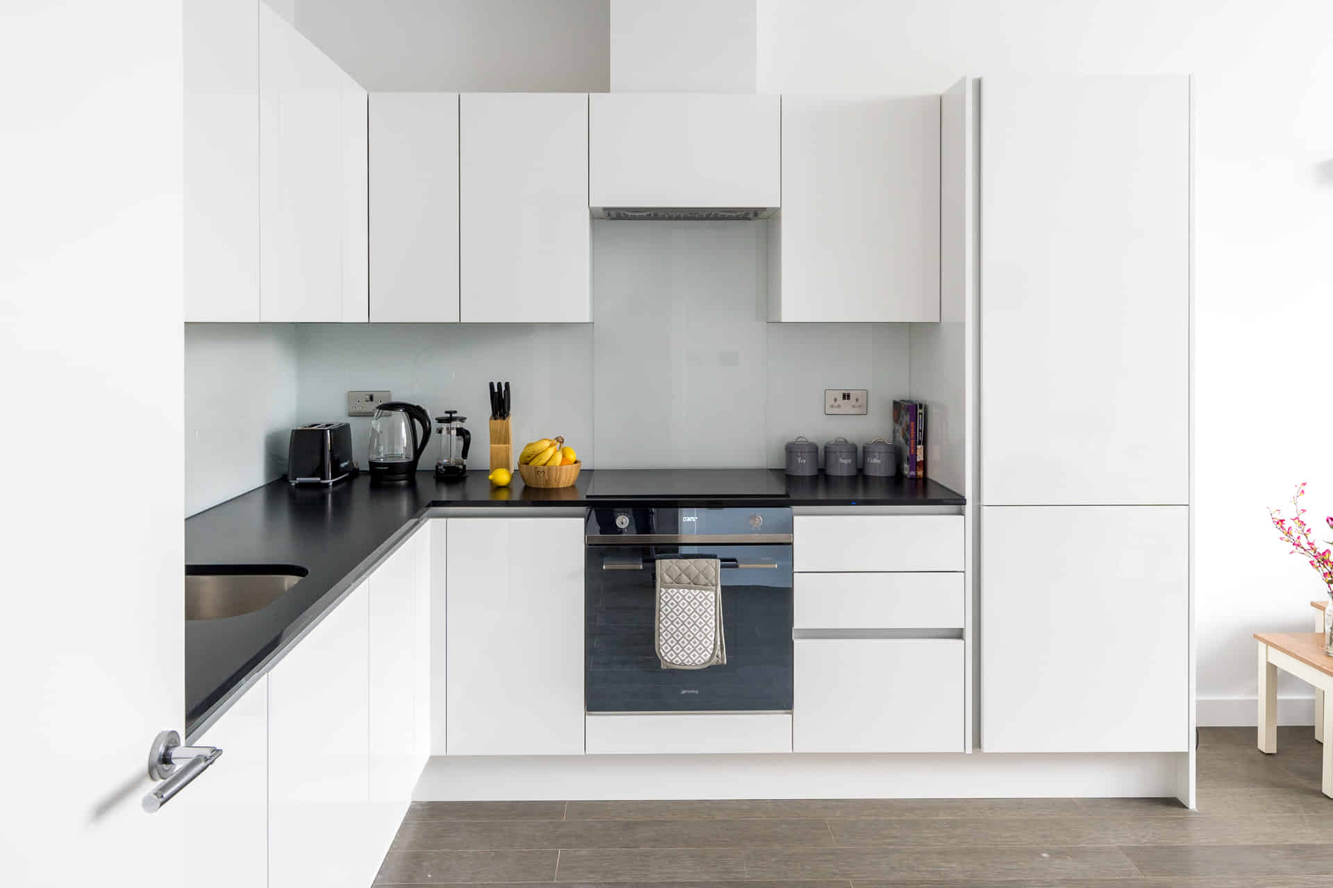 Abbey View 9, St Albans - Watford, England, United Kingdom - 1 Bedroom Flat - Kitchen