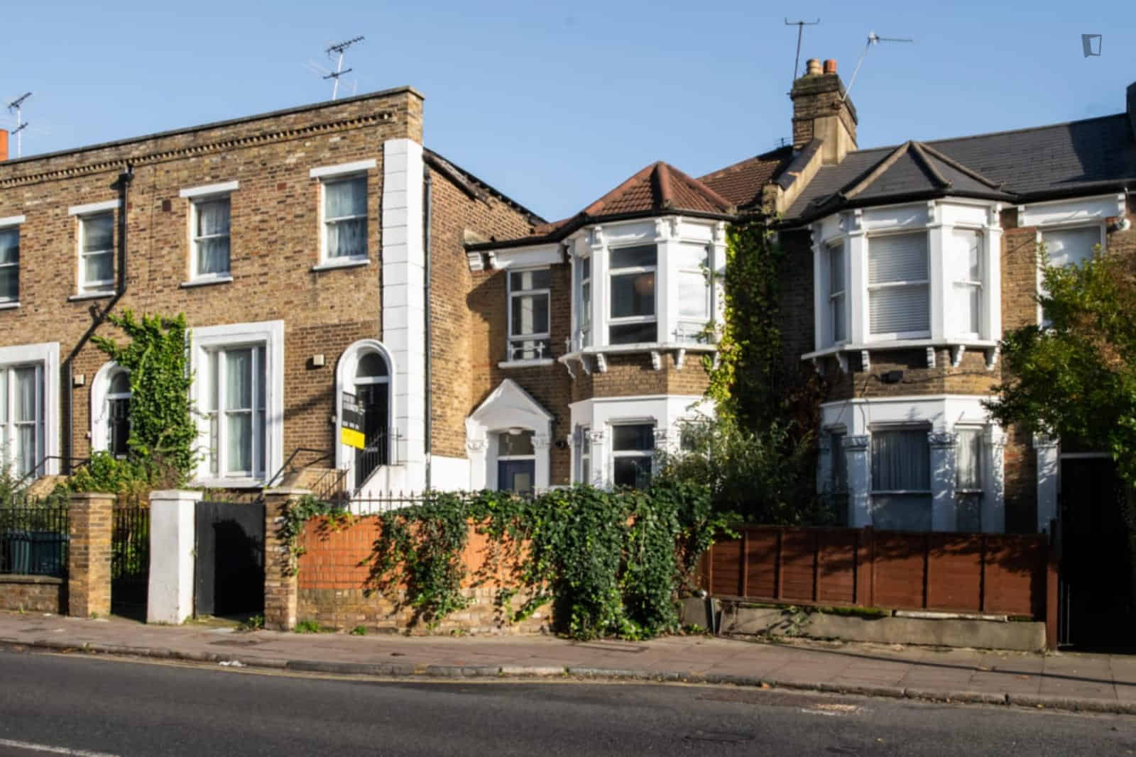 Room in a 5 Bedroom Apartment, Victoria Way, London SE7 7QR - London, England, United Kingdom - Exterior