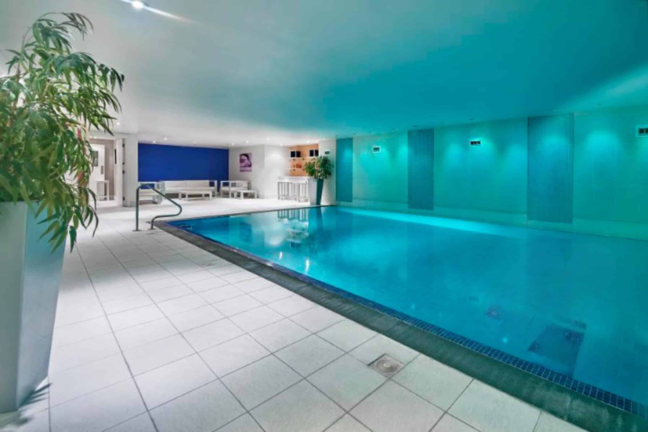 2 Bedroom Apartment, Alexia Square, London E14 9FD - London, England, United Kingdom - Amenities