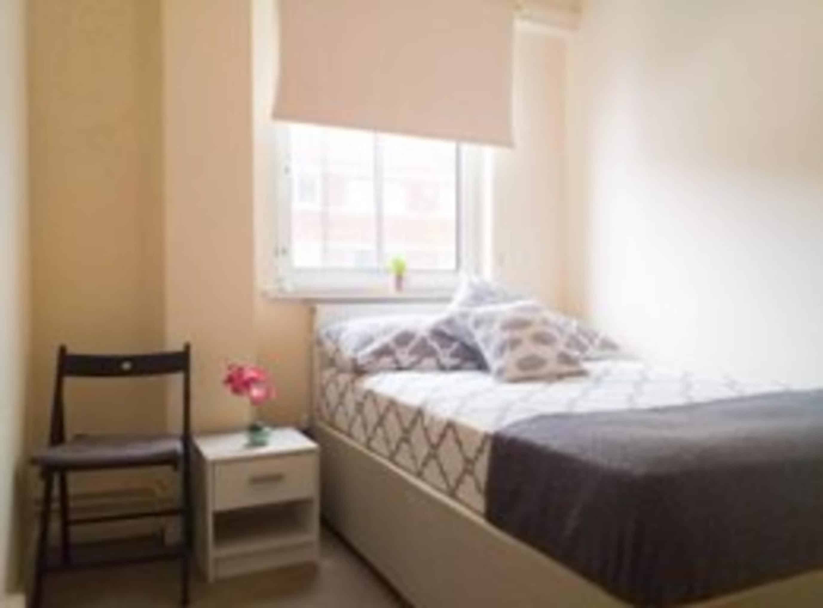Great Double Bedroom In Bermondsey, London - London, England, United Kingdom - bedroom - Double Bedroom (Room C) - 04-05-2023