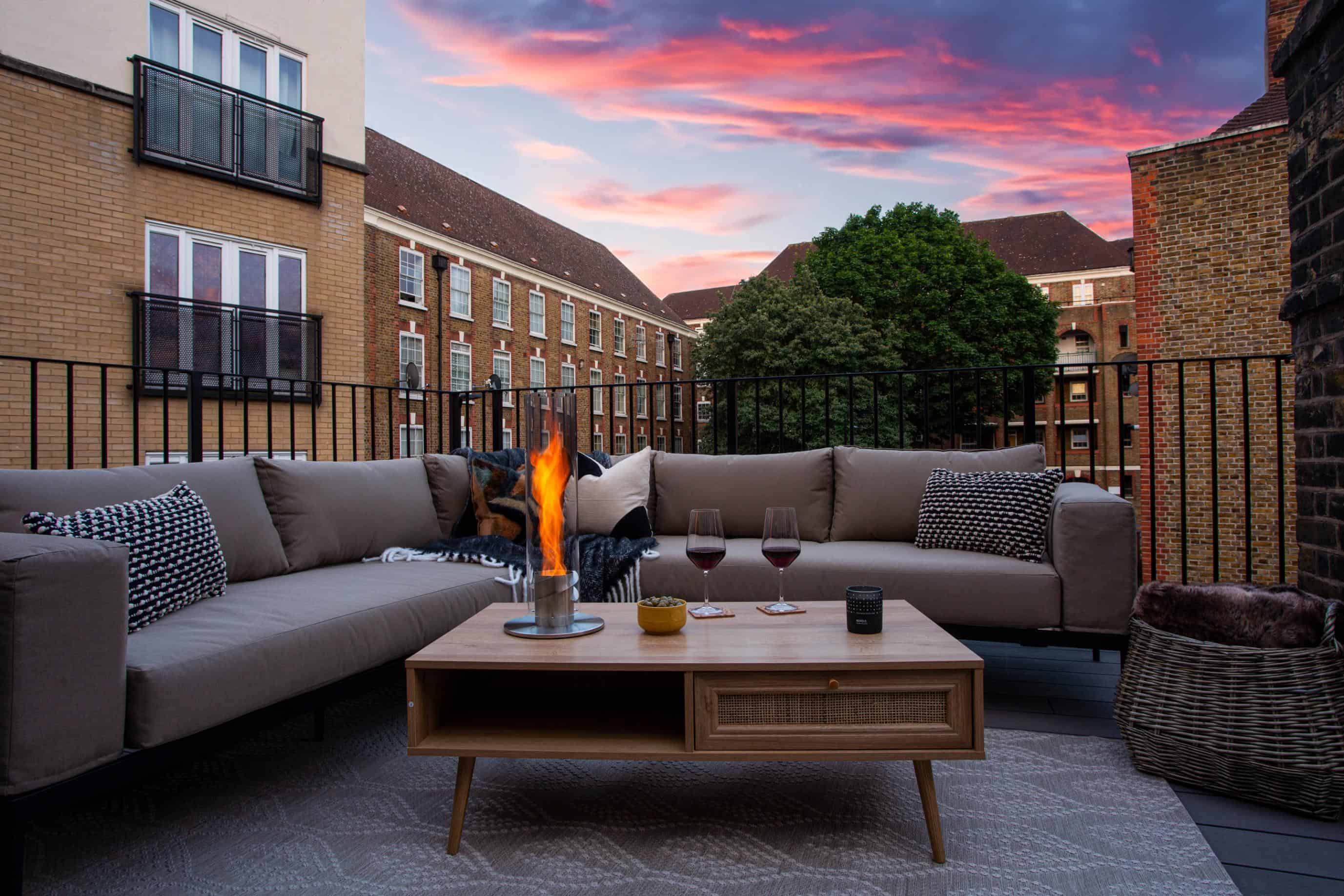 Room in a 2 Bedroom Apartment, Eden Grove, London N7 8EE - London, England, United Kingdom - Amenities