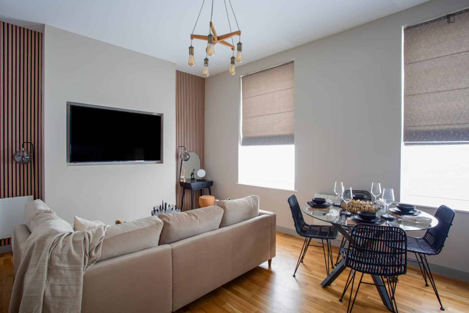 2 Bed - 1 Bath - Amenities?w=400&h=260&fit=crop&q=40&auto=format&trim=auto