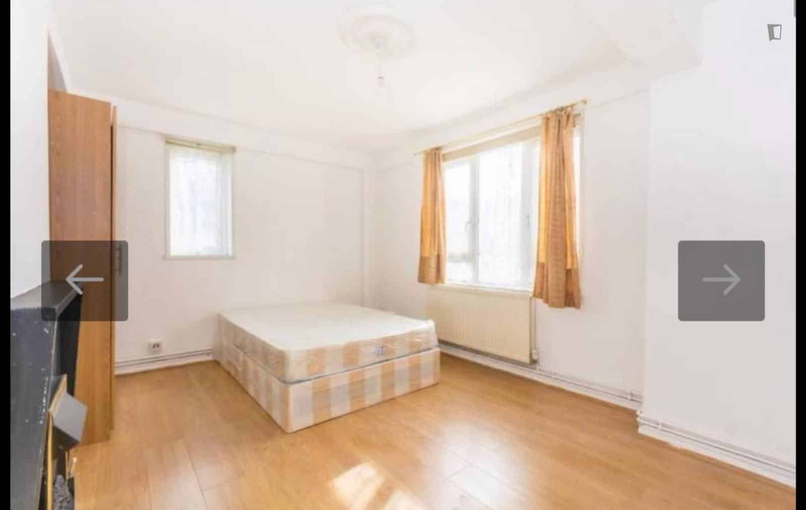 Room in a 3 Bedroom Apartment, Clifton Rd, London, N1 - London, England, United Kingdom -  3 Bed - 1 Bath (2) - Bedroom