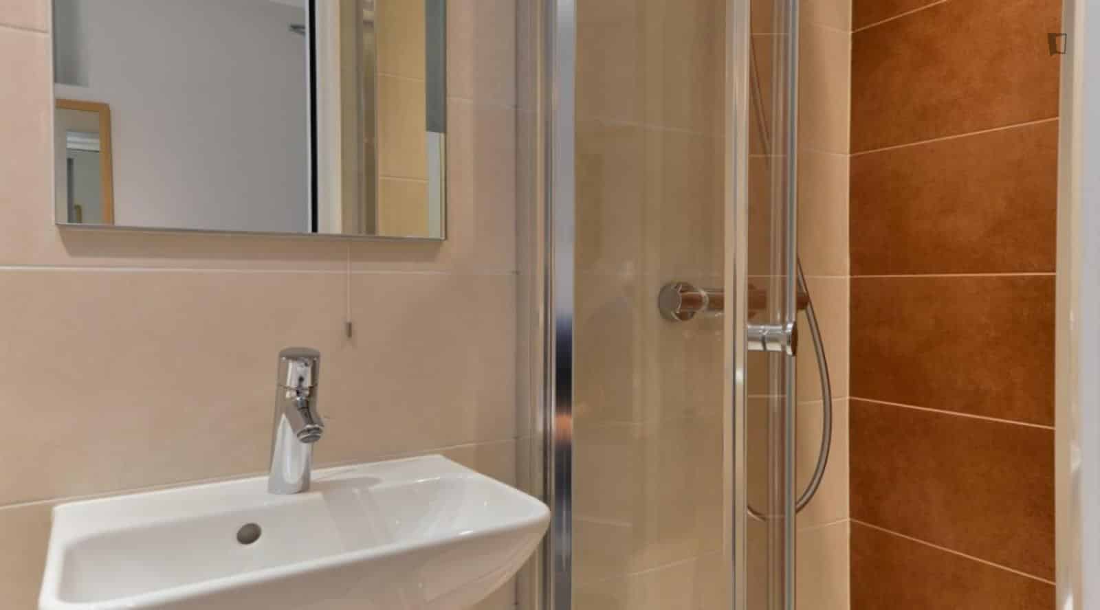 Studio Room, Linden Gardens, London W2 4HE (Studio 8) - London, England, United Kingdom - Studio - Bathroom
