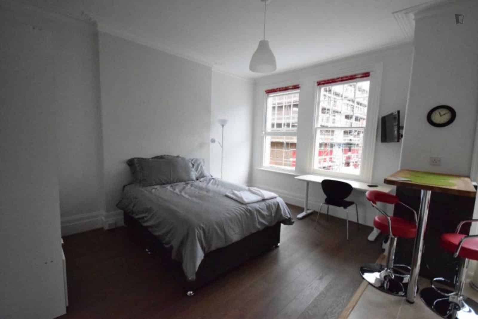 Studio Room, Perham Rd, London W14 9SP - London, England, United Kingdom - Studio - Bedroom