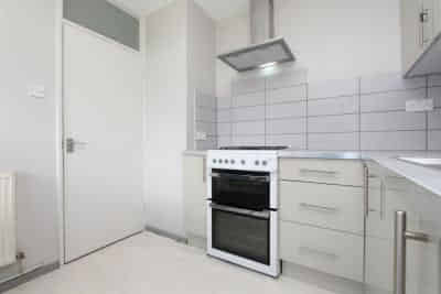 4 Bedroom 1 Bedroom  - Bedroom?w=400&h=260&fit=crop&q=40&auto=format&trim=auto