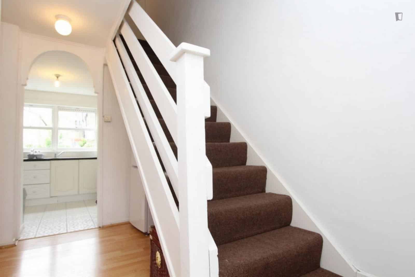 4 Bedroom 1 Bathroom Apartment  - Bedroom?w=400&h=260&fit=crop&q=40&auto=format&trim=auto