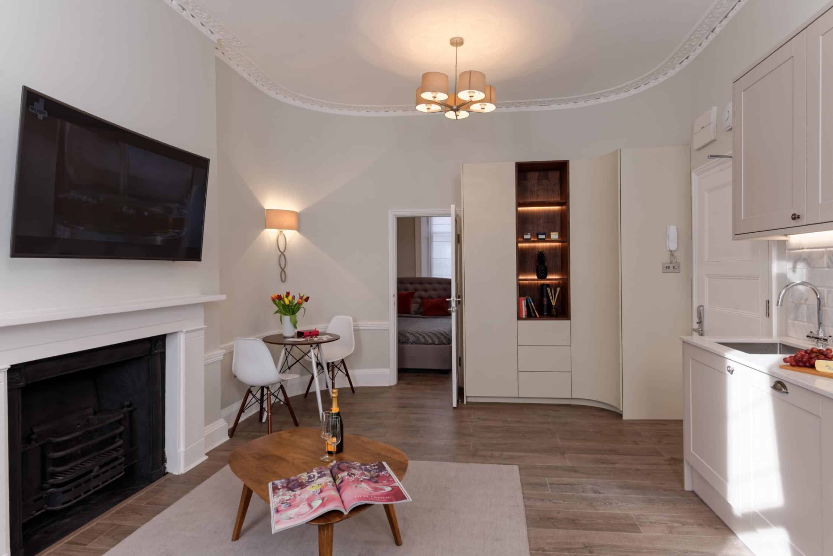 1 Bedroom Apartment, Gloucester Pl, London W1U 6JS (Flat 2) - London, England, United Kingdom - Common Area