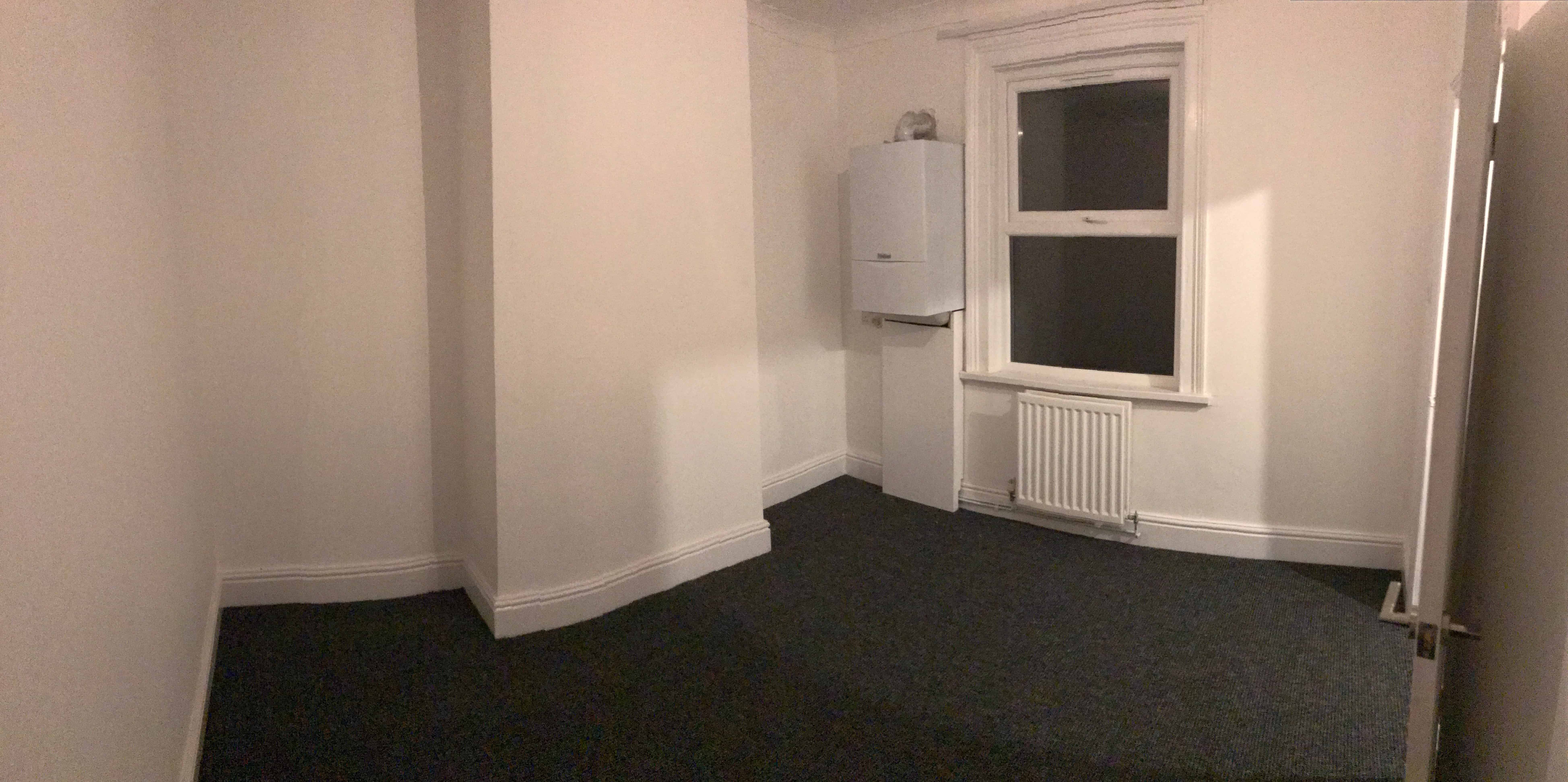 Chaplin Road BS5, Bristol - Bristol, England, United Kingdom - 3 Bedroom 1 Bathroom Apartment - Room
