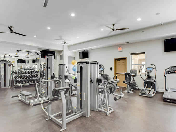 University Commons In Minneapolis, Minneapolis - Minneapolis, Minnesota, United States - Amenities
