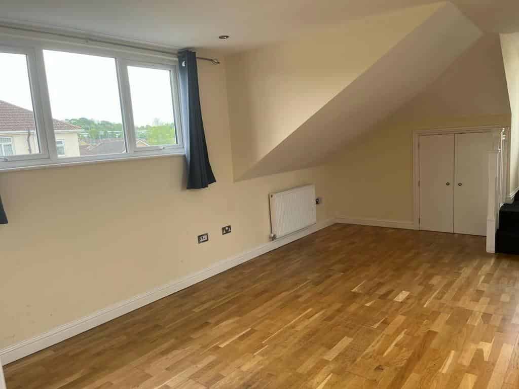 1 Bed - 1 Bath - Room?w=400&h=260&fit=crop&q=40&auto=format&trim=auto