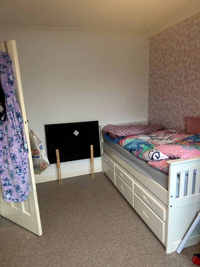 Swiss Drive BS3, Bristol - Bristol, England, United Kingdom - 3 Bed - 1 Bath - Bedroom