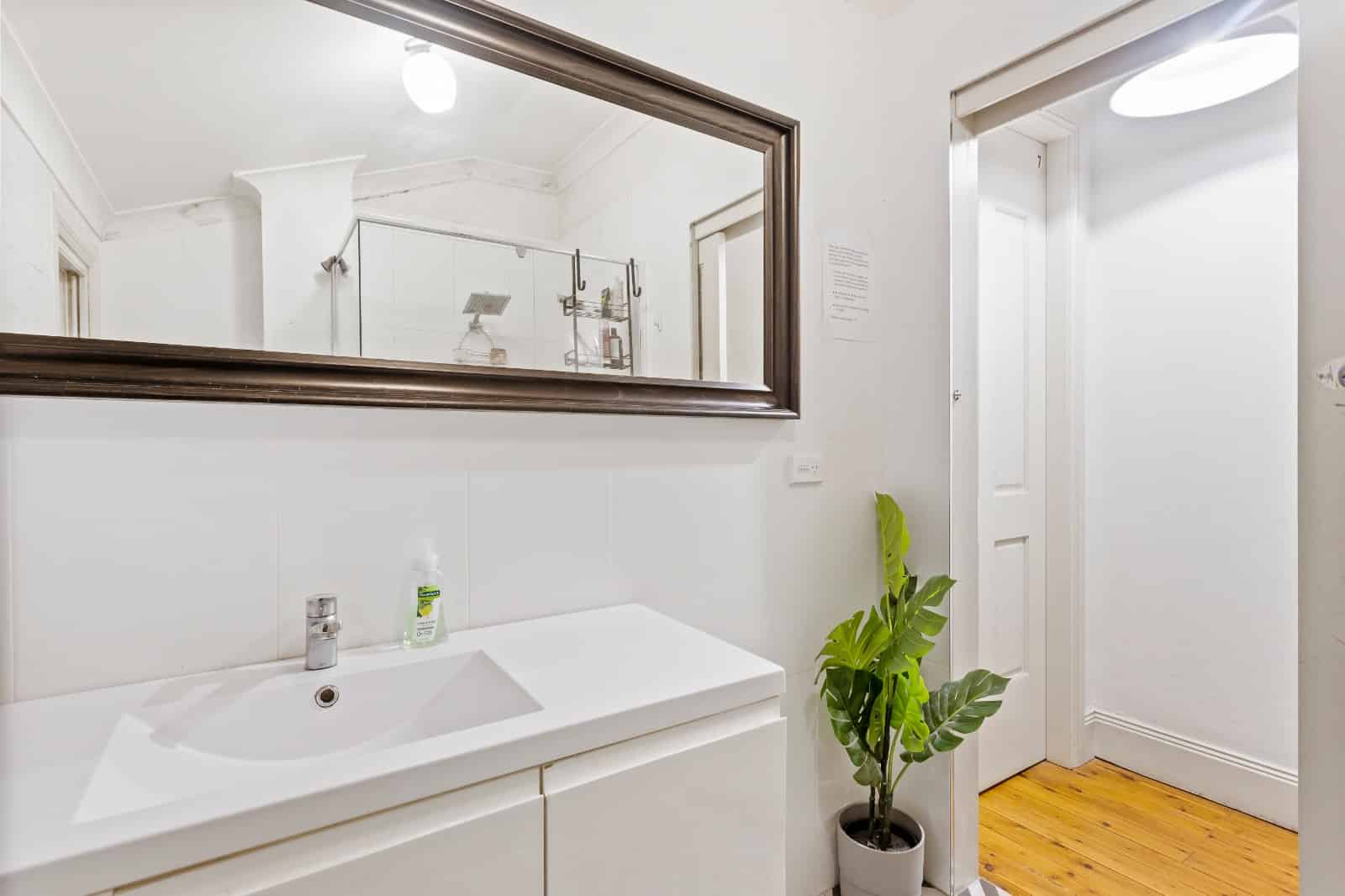Room in a 9 Bedroom Apartment, 72 New Canterbury, Petersham, Sydney - Sydney, New South Wales, Australia - Bathroom