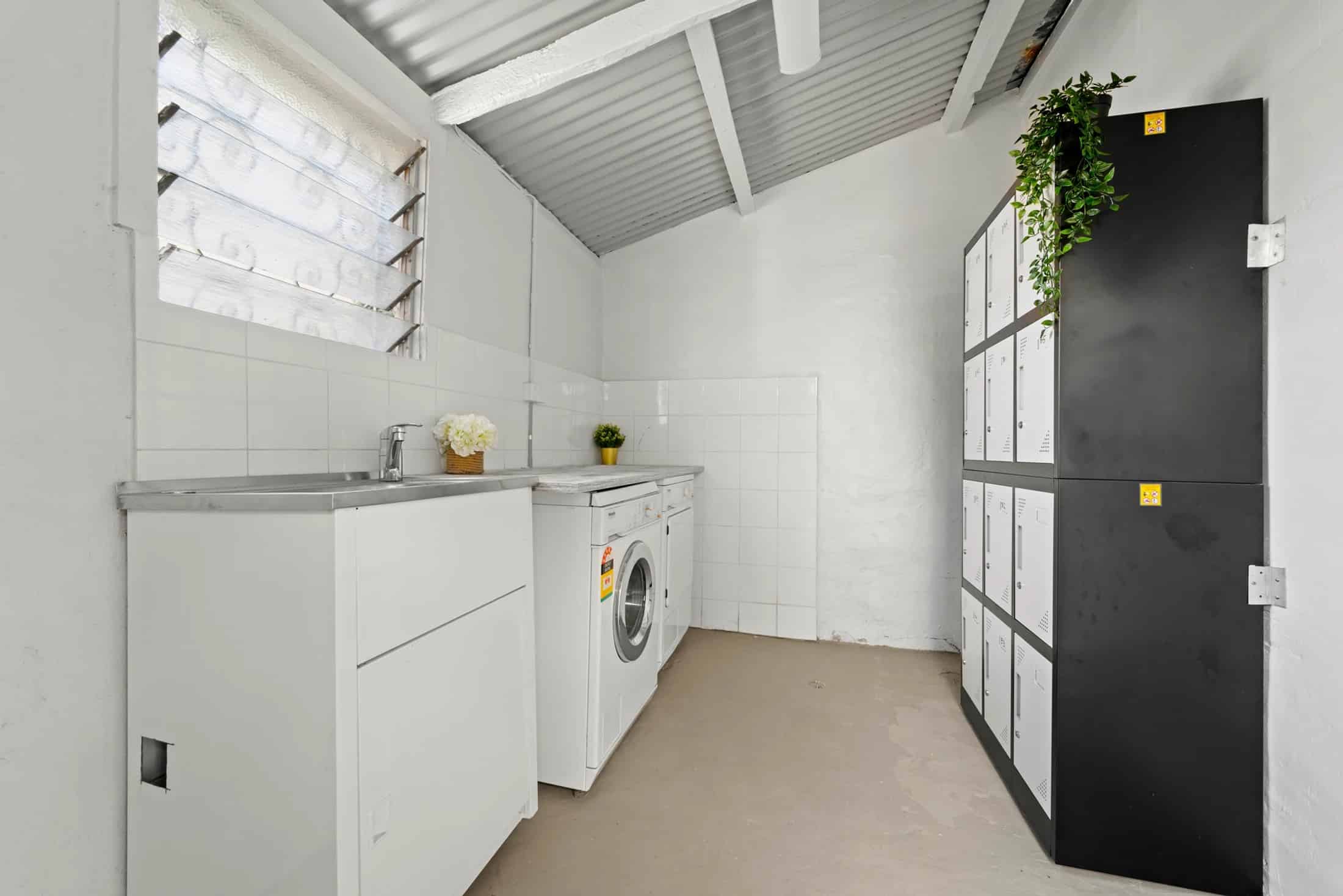 Room in a 5 Bedroom Apartment, 195 Harris, Pyrmont, Sydney - Sydney, New South Wales, Australia - Amenities
