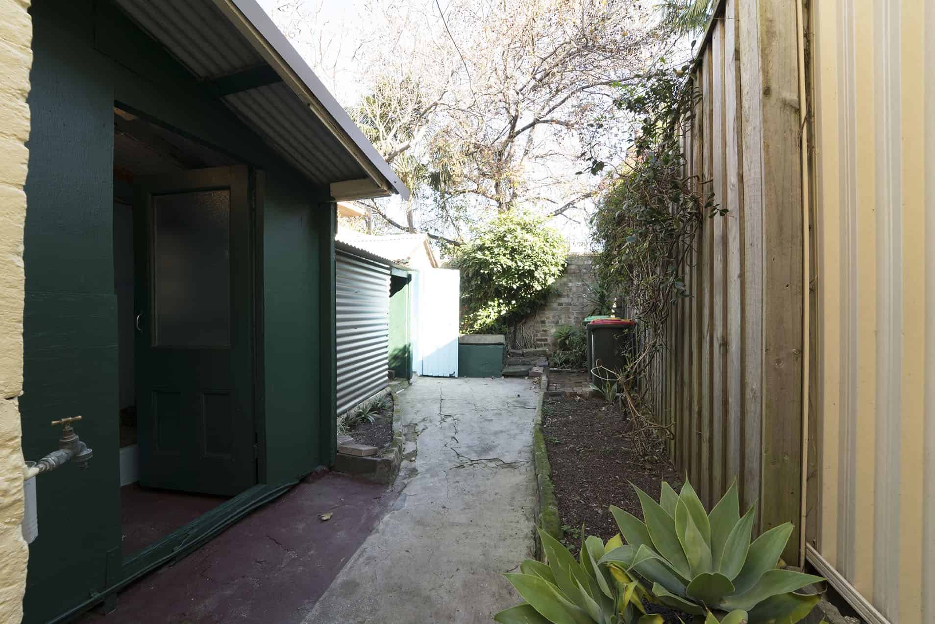 Room in a 5 Bedroom Apartment, 107 Fitzroy, Surry Hills, Sydney - Sydney, New South Wales, Australia - Exterior