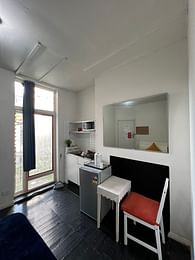 Room 2 - Kitchen