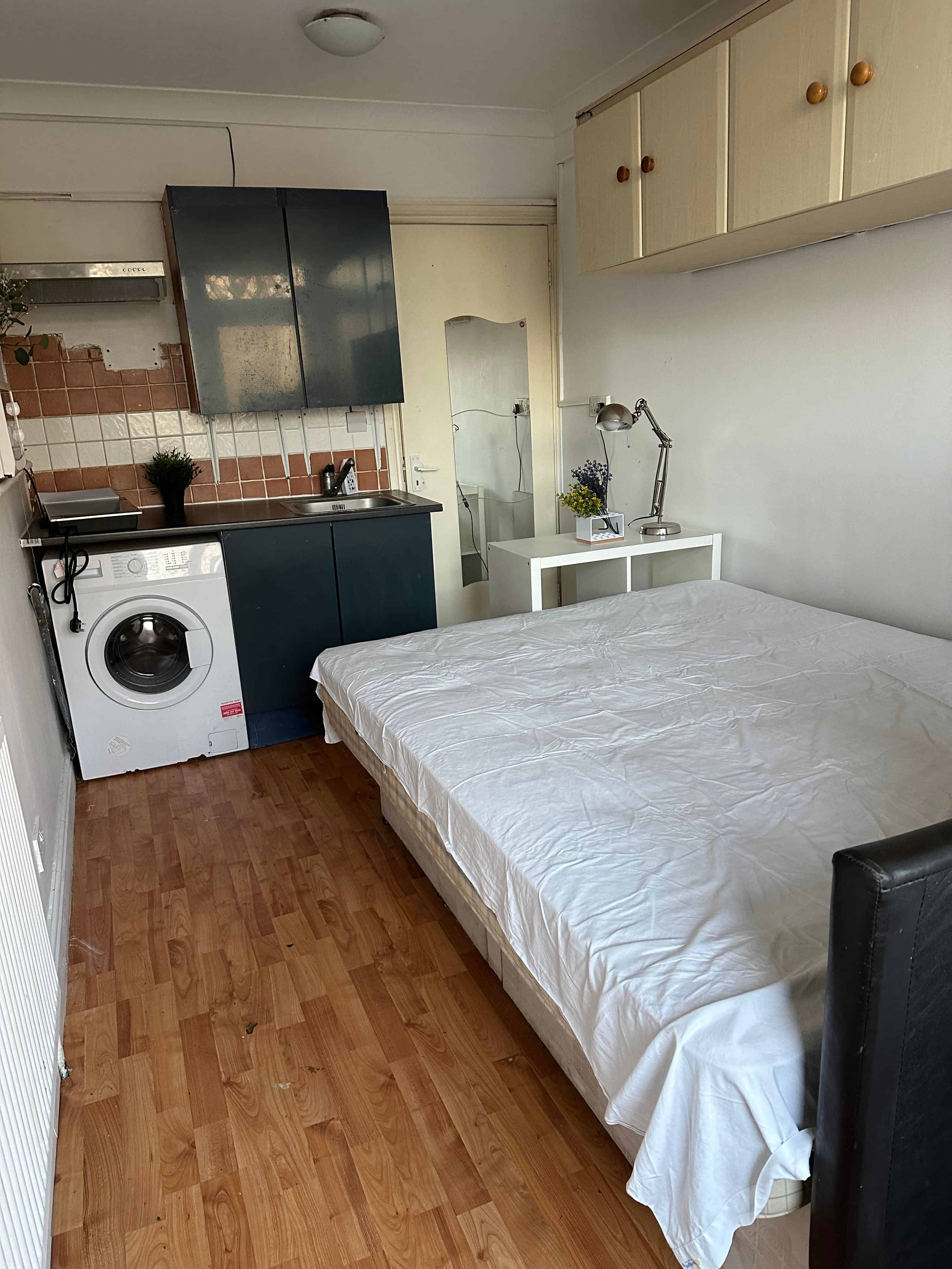 The Mall HA3, London - London, England, United Kingdom - Studio - Bedroom