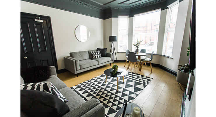 Ampthill Road L17, Liverpool - Liverpool, England, United Kingdom - Common Area