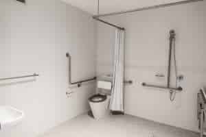 Amenities?w=400&h=260&fit=crop&q=40&auto=format&trim=auto