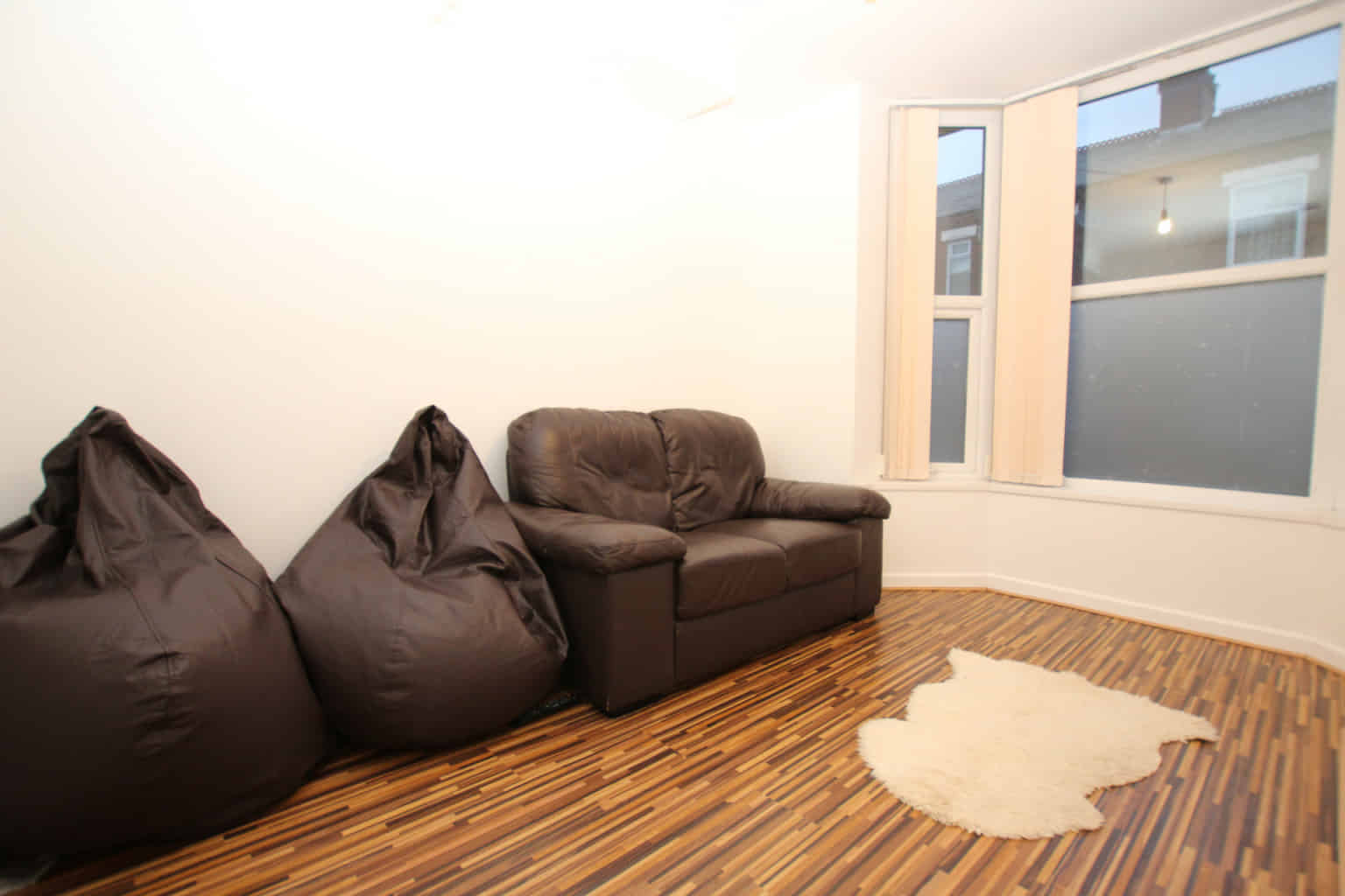 Room in a 5 Bedroom Apartment, 2 Crofton St, Manchester M14 4DX - Manchester, England, United Kingdom - Common Area