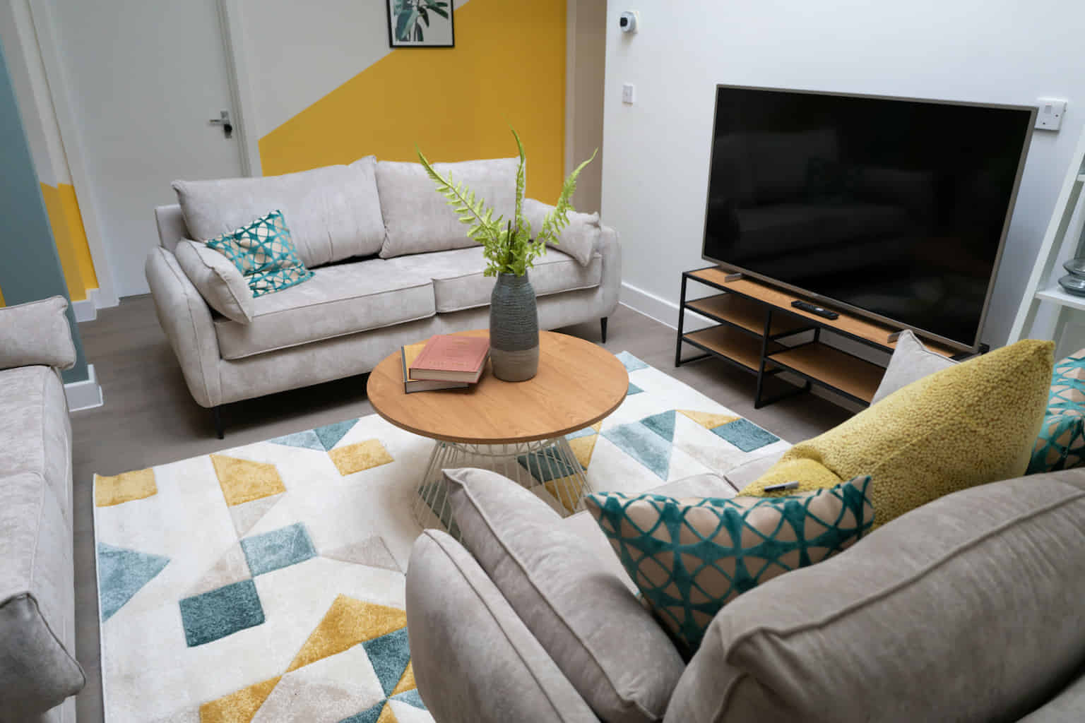 Room in a 12 Bedroom Apartment, Freya House, Thesiger Street, Lincoln LN5 7UL - Lincoln, England, United Kingdom - Common Area