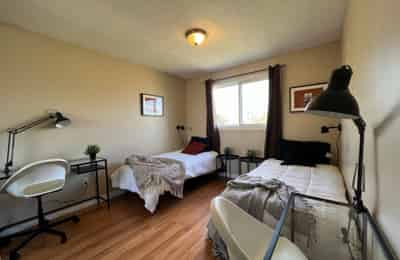 108 Murray St, Toronto - Toronto, Ontario, Canada - Seaside Room A - Shared( 1 Bed 1 Bath ) - Bedroom