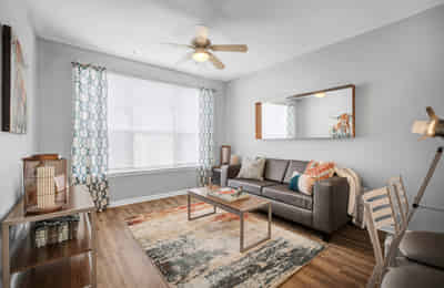 Karnes House, Austin - Austin, Texas, United States - Common Area