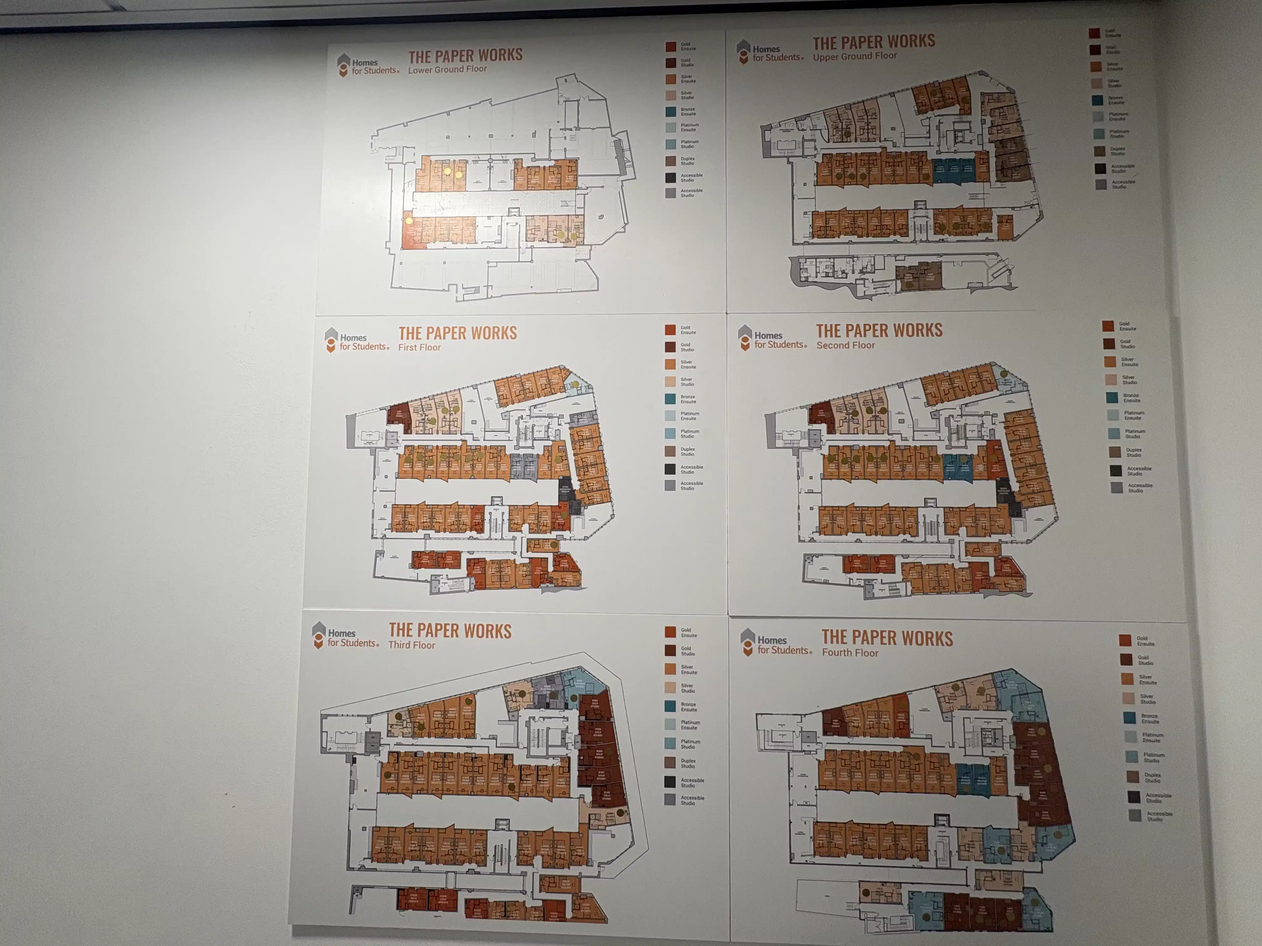 Amenities?w=400&h=260&fit=crop&q=40&auto=format&trim=auto