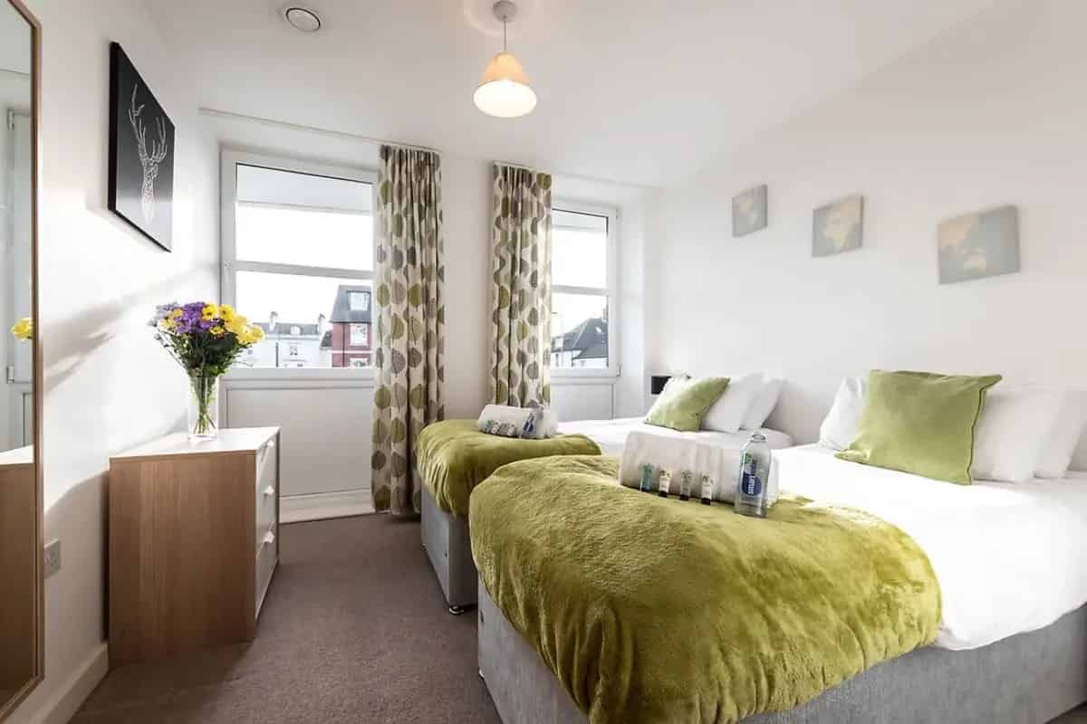 Majestic, Southampton - Southampton, England, United Kingdom - 2 Bed - 2 Bath - Bedroom