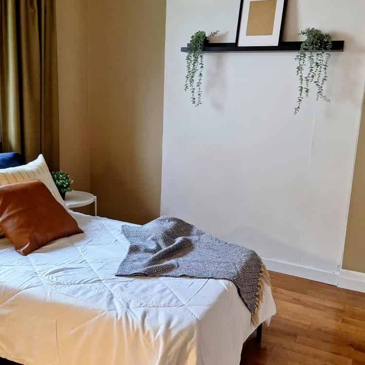 Birch( 1 Bed 1 Bath ) - Bedroom?w=400&h=260&fit=crop&q=40&auto=format&trim=auto