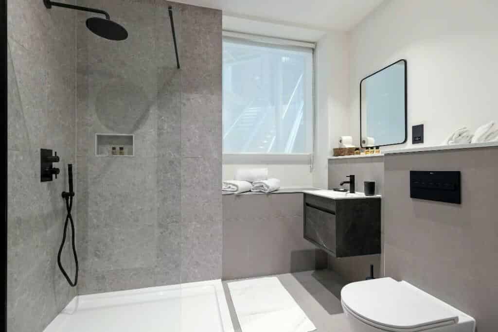 Bedroom 1 - Kitchen?w=400&h=260&fit=crop&q=40&auto=format&trim=auto