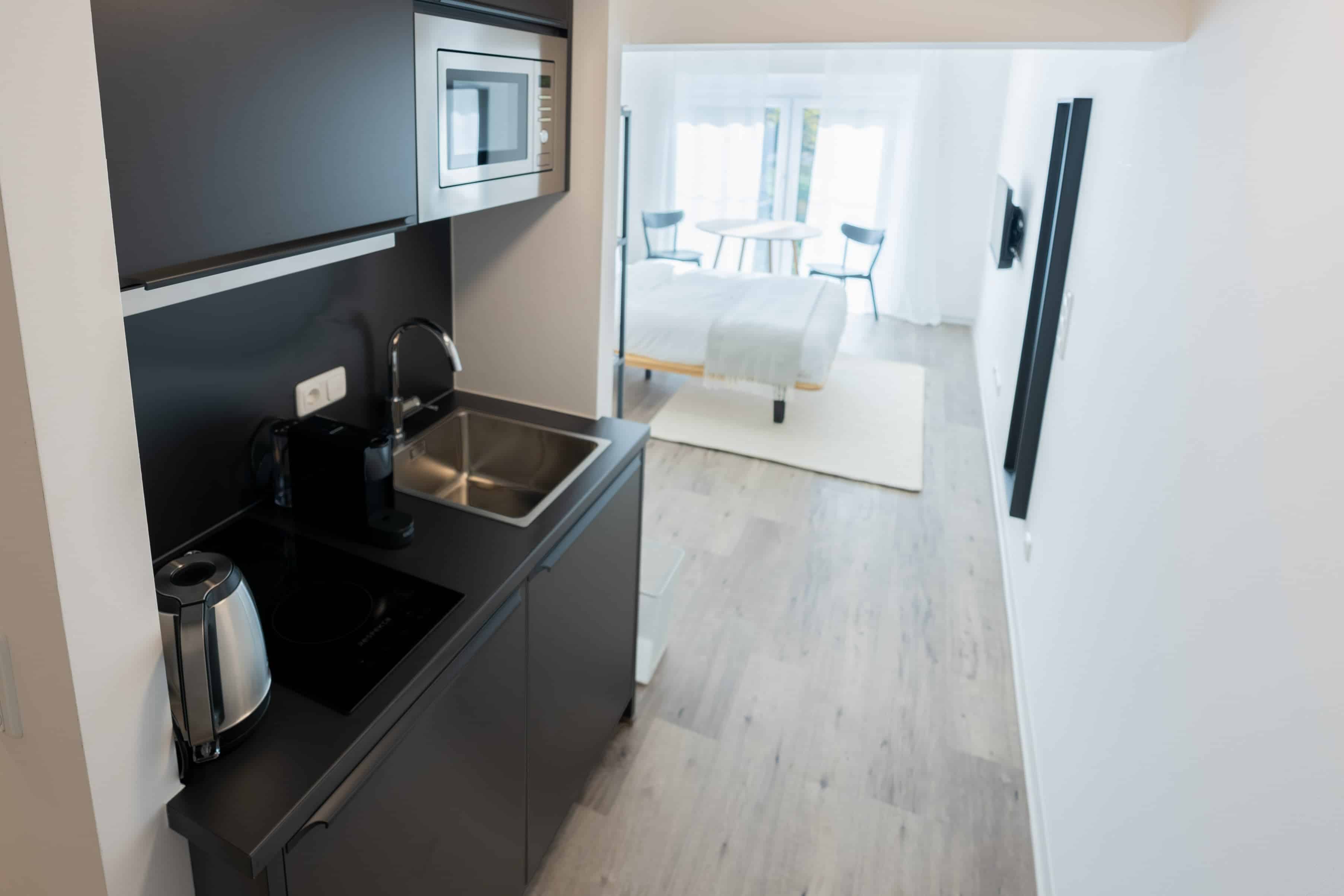 Ostparkstraße 45a (Private Apartments), Frankfurt - Frankfurt, Germany - Kitchen