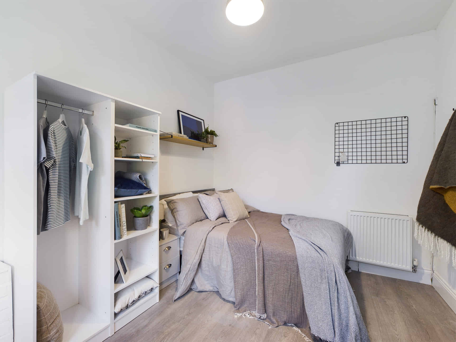 Room in a 12 Bedroom Apartment, Upper Allen St, Sheffield S3 7GW - Sheffield, England, United Kingdom - Bedroom 1 - Bedroom