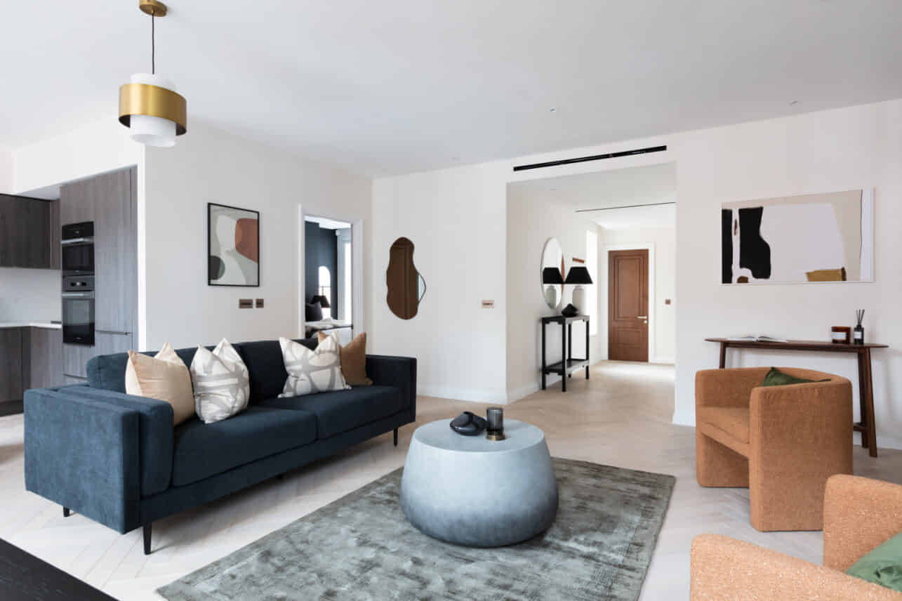 2 Bedroom Apartment - Bathroom?w=400&h=260&fit=crop&q=40&auto=format&trim=auto