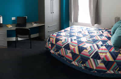 Room in a 5 Bedroom Apartment, 29 Clifton Street, Middlesbrough - Middlesbrough, England, United Kingdom - 5 Bedrooms - Bedroom