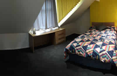Room in a 5 Bedroom Apartment, 44 Gresham Street, Middlesbrough - Middlesbrough, England, United Kingdom - 5 Bedrooms - Bedroom